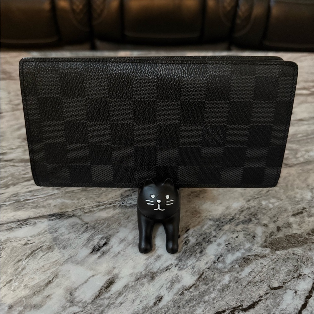 Authentic Louis Vuitton Damier Graphite Brazza Wallet